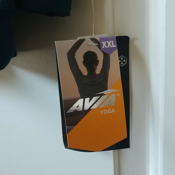 BLACK, not blue, Avia long sleeve yoga top xxl/ 2xg (20) BLACK - Picture 4 of 8